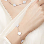 SILVER WHITE CLOVER BRACELET